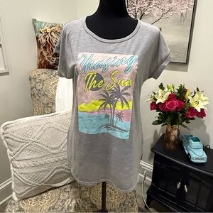 Truself Gray and Yellow Graphic Cap Sleeve Tee